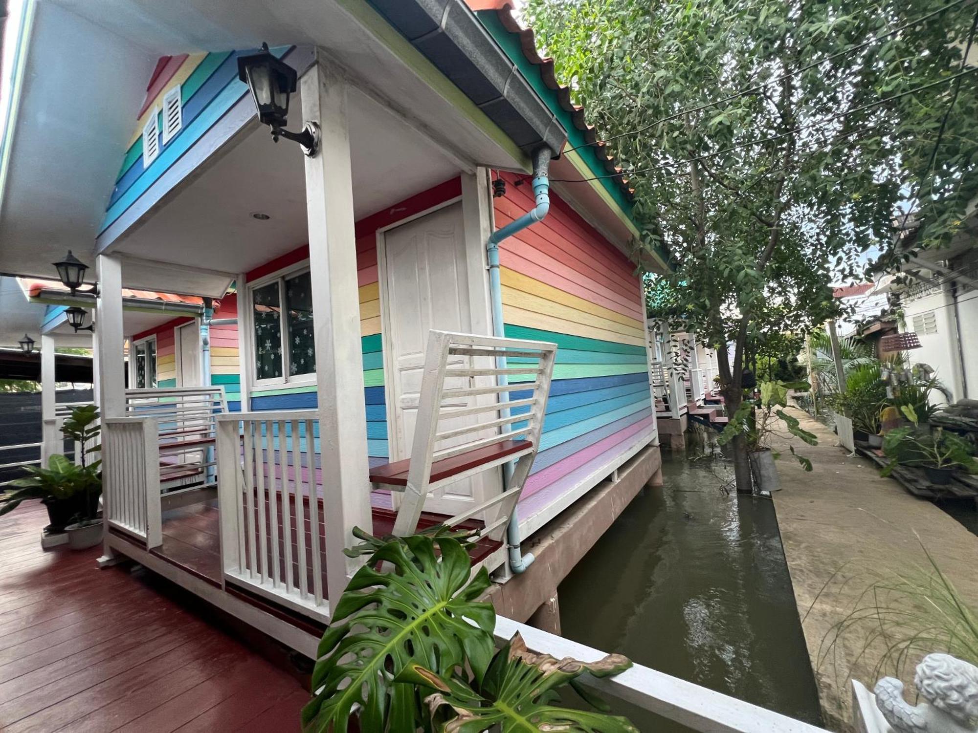 Hotel Se'Sun Amphawa Zewnętrze zdjęcie